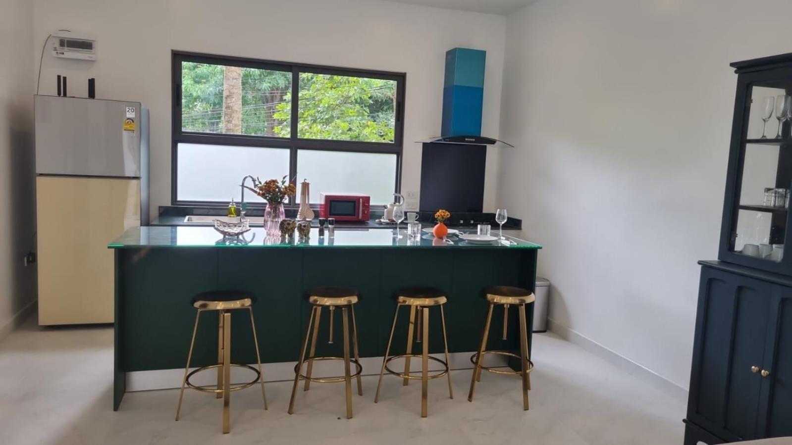 Bougain Villas Saláta-part Kültér fotó