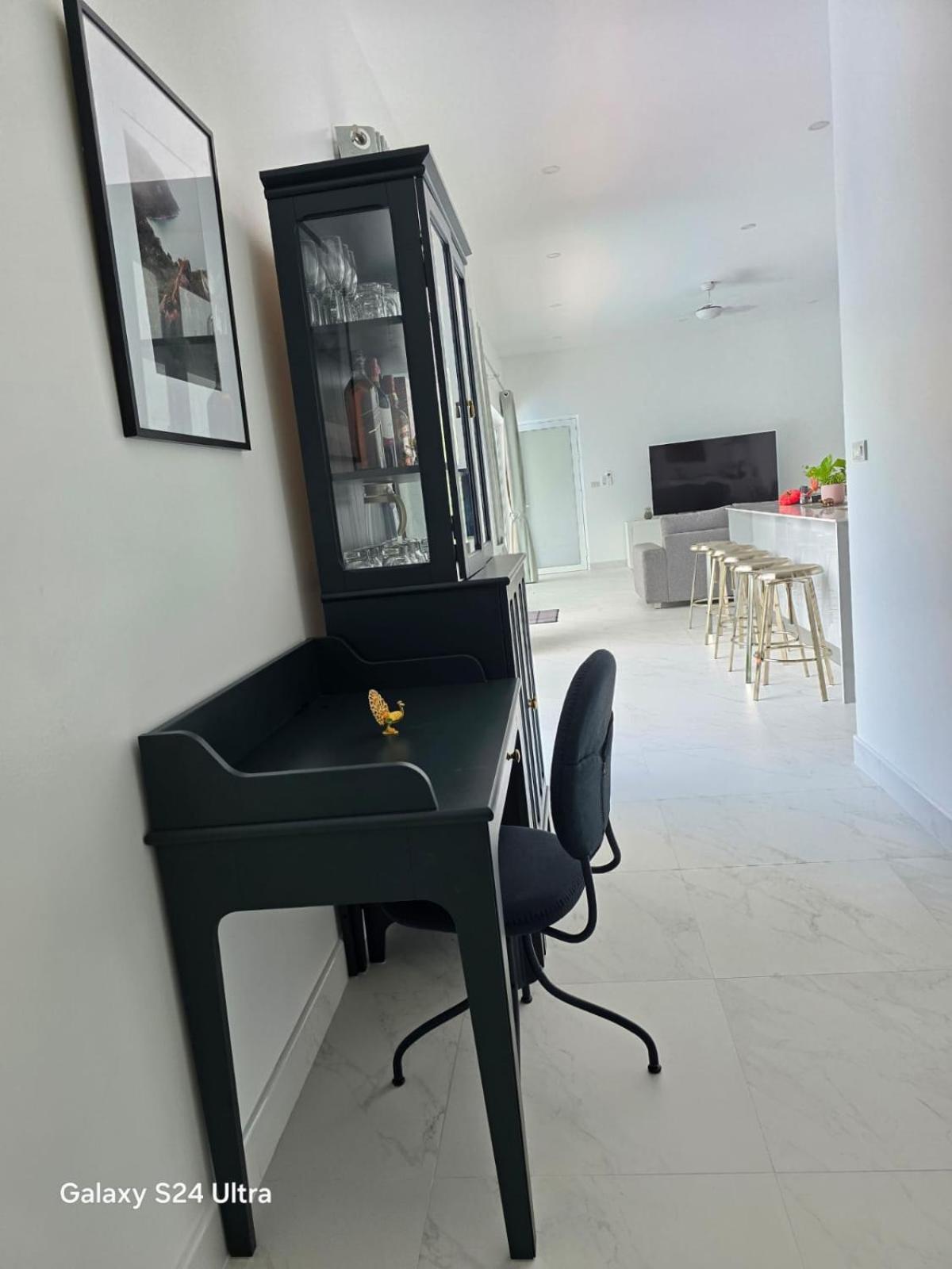 Bougain Villas Saláta-part Kültér fotó